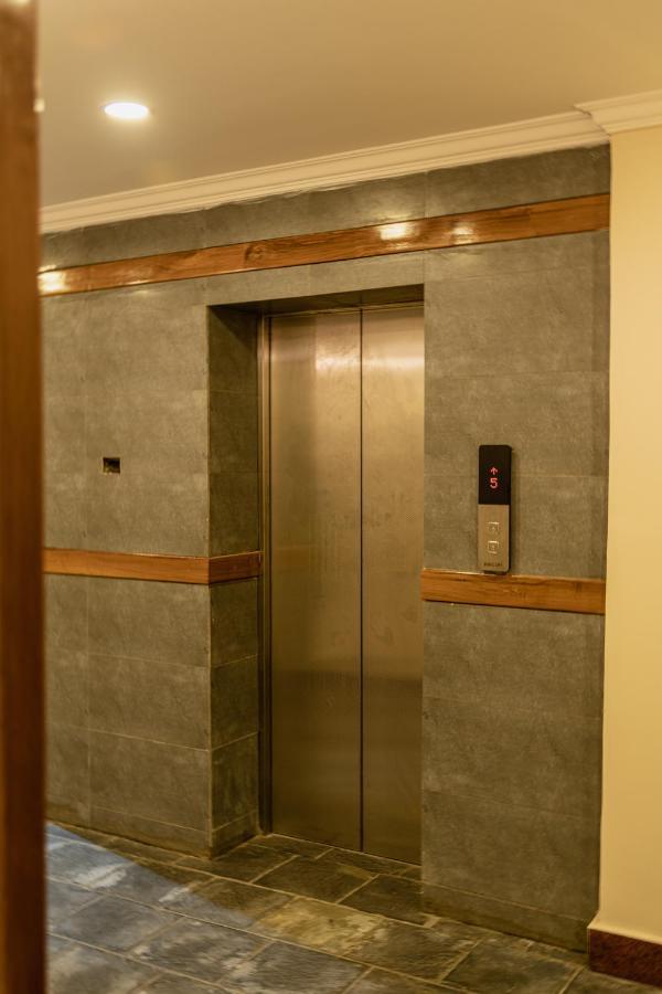 Hotel Fewa Camp Покхара Экстерьер фото