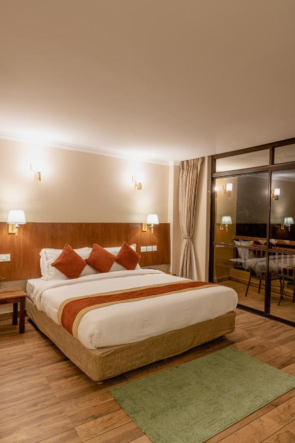 Hotel Fewa Camp Покхара Экстерьер фото