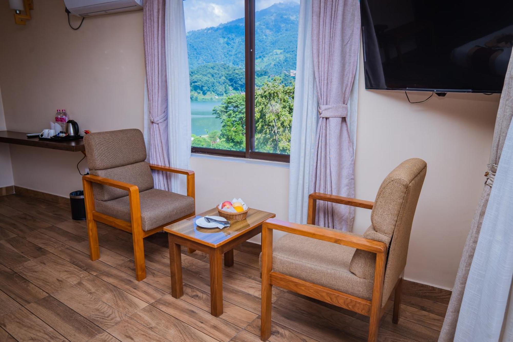 Hotel Fewa Camp Покхара Экстерьер фото