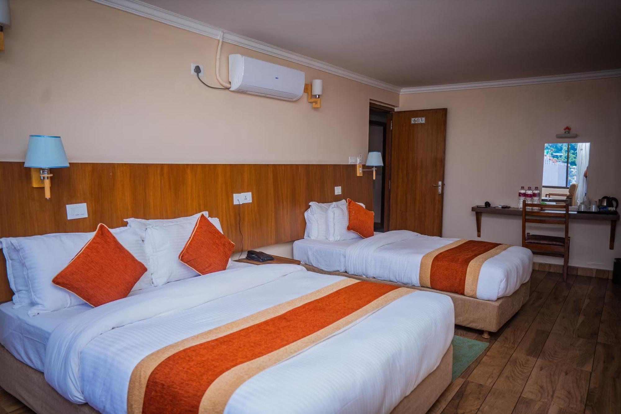Hotel Fewa Camp Покхара Экстерьер фото